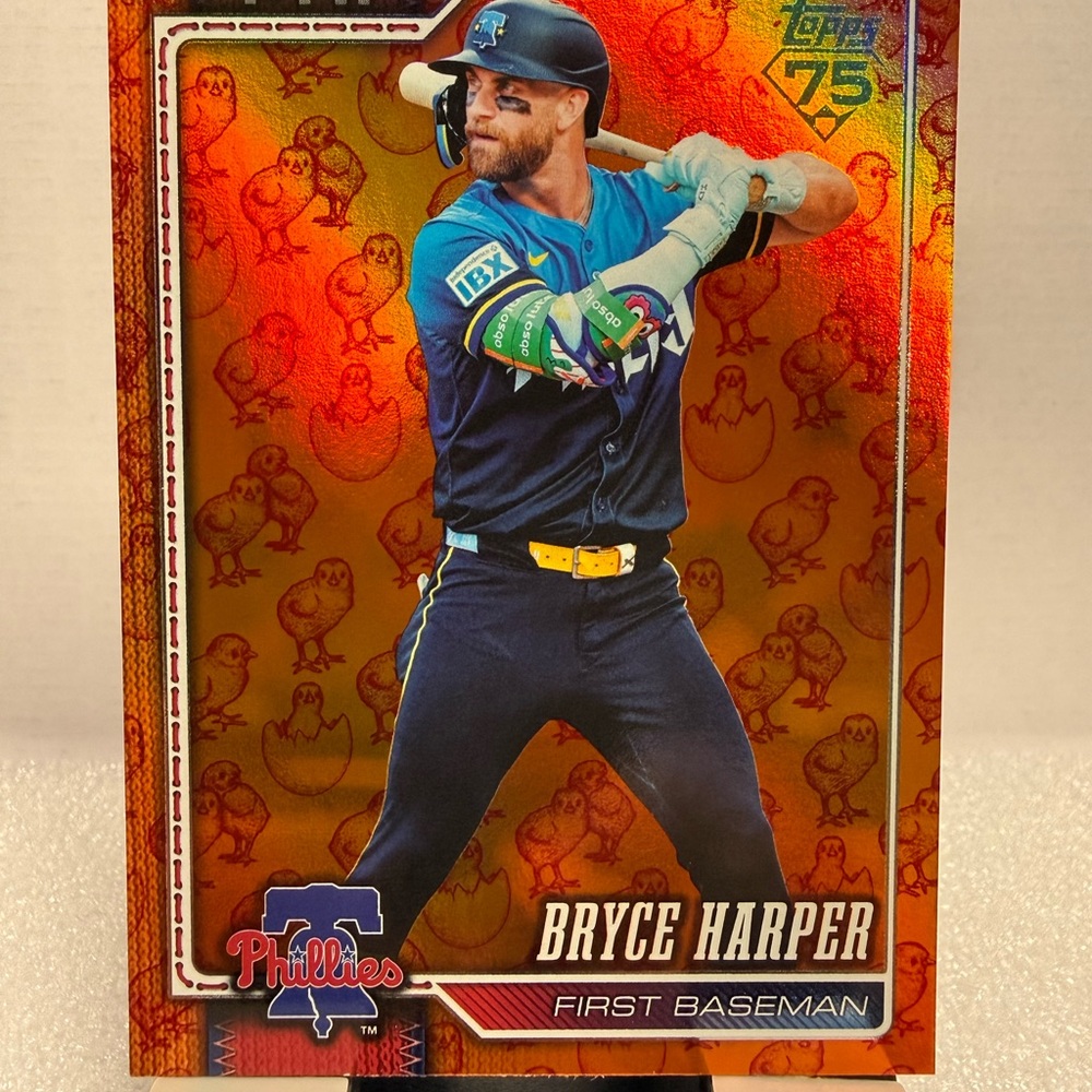 Bryce Harper 2026 Topps Series 1 Easter Holiday Chicks Foil SP Phillies - Picture 4 of 8